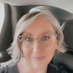 Meet your Posher, Tina